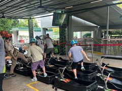 -圣淘沙天际线斜坡滑车