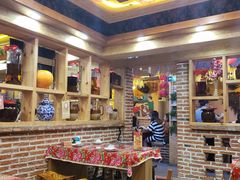 -闯关东东北农家菜(崂山石老人店)