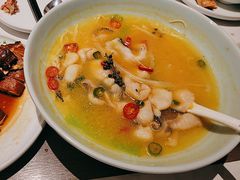 -港丽餐厅(来福士店)