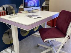 -moll学习桌椅(上海久光百货店)