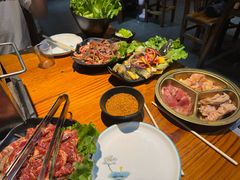 -丹东特色烤肉(学府路一部店)