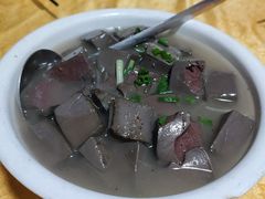 -长坦新鲜猪什夜宵广场
