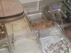 -VENCHI 闻绮(上海佛罗伦萨小镇店)