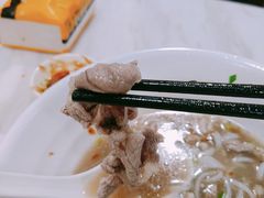 -抖牛白塔牛肉粿条汤(水围店)