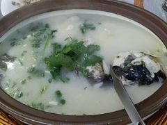天目湖砂锅鱼头-翠茗农庄土菜馆(天目湖店)