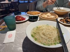 -松鹤面馆·古法焖肉面(观前店)