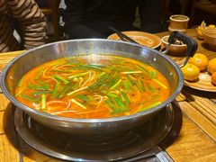 -快活林酸汤鱼鲜品火锅店(甲秀楼店)