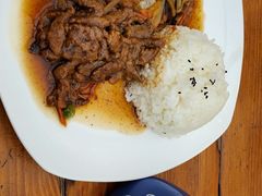 -两棵枇杷树