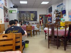 -洪霞餐馆