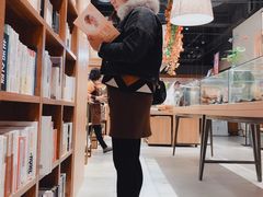 -百新书局(尚悦湾店)