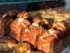 -VERIE BAKEHOUSE