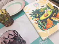 -万宝财富商业广场