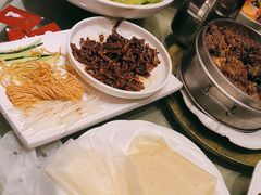 -刘胖子家常菜·蹄花焖藕(兴业店)