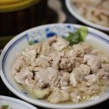 火爆乐山的跷脚牛肉，人均80吃到撑！