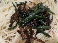 -黄阿姨锅贴大王(万航渡路店)