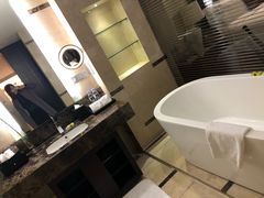 -青岛海尔洲际酒店