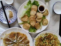 -覃记海鲜美食餐厅