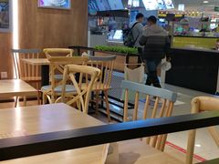 大堂-满记甜品(巴黎春天宝山店)