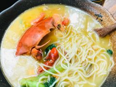 膏蟹汤面-十面欢腾·海鲜面·台式Bistro(长乐路店)