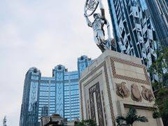 -影汇之星8字形摩天轮