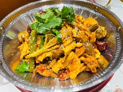 -红渡小香·牛肉麻辣香锅(车站南路店)