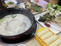 -袁记串串香(西安路店)