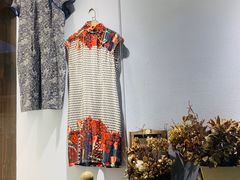 -良友书坊(安徽路店)