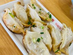 -小姜锅贴(凤凰街店)