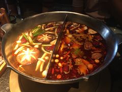 -湊湊火锅·茶憩(新中关购物中心店)