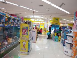 -孩子王(世茂国际广场店)