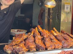 -艾力江和田馕坑烤肉店