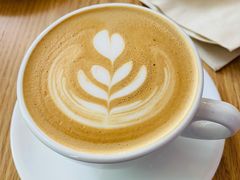 拿铁咖啡-大小咖啡 BigSmallCoffee(麦子店)