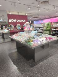 -WOW COLOUR