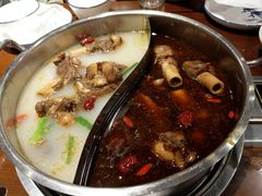 -亿诣蝎府炸酱面羊蝎子火锅(酷车小镇店)