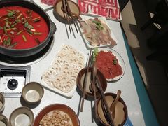 -贵府酸汤牛肉火锅·贵州老字号(飞山街店)
