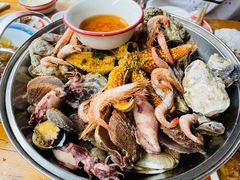 精品什锦海鲜锅-永红源·啤酒烧烤海鲜大排档(台柳路店)