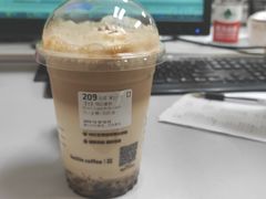 -瑞幸咖啡(国贸商场店)