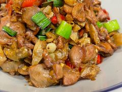 白辣椒炒鸡胗-新新湘菜馆(新中街二条店)