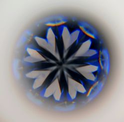 -威德钻石-克拉钻大本营(南京东路店)