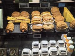 -星巴克臻选(北京太阳宫凯德店)