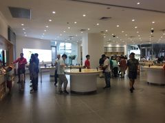 -华为授权体验店(中山公园来福士)