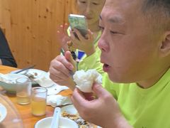-芦茨金富饭庄·25年老字号·专做稻草鸡