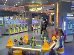 -反斗乐园π(龙华天虹店)