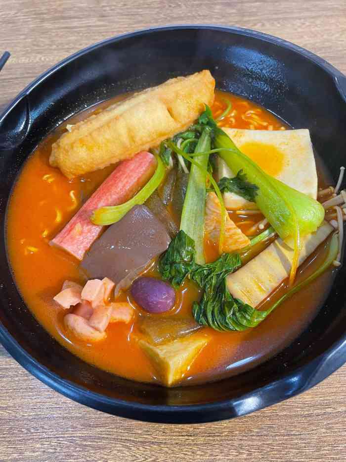 杨国福麻辣烫(高境逸仙店)-"上海的天气真的是小孩子的脸一时一个变