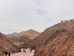 -冰沟丹霞旅游景区