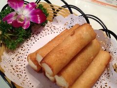 -新大咀港式茶餐厅(宝山万达店)