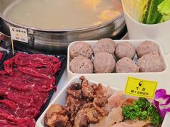 -三头牛·潮汕牛肉生蚝火锅 (夏湾店)