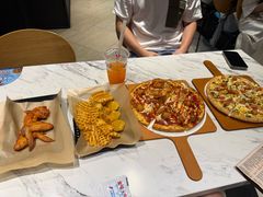 -达美乐比萨(红山店)