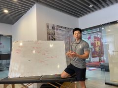 -AK健身普拉提拉伸私教馆(中八店)