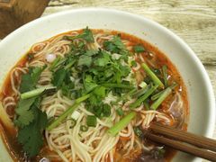 -沉香牛肉面